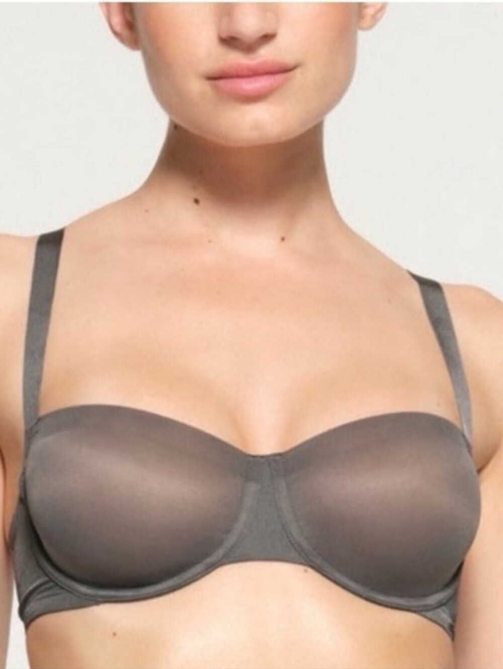 Skims No Show Molded Unlined Balconette Bra